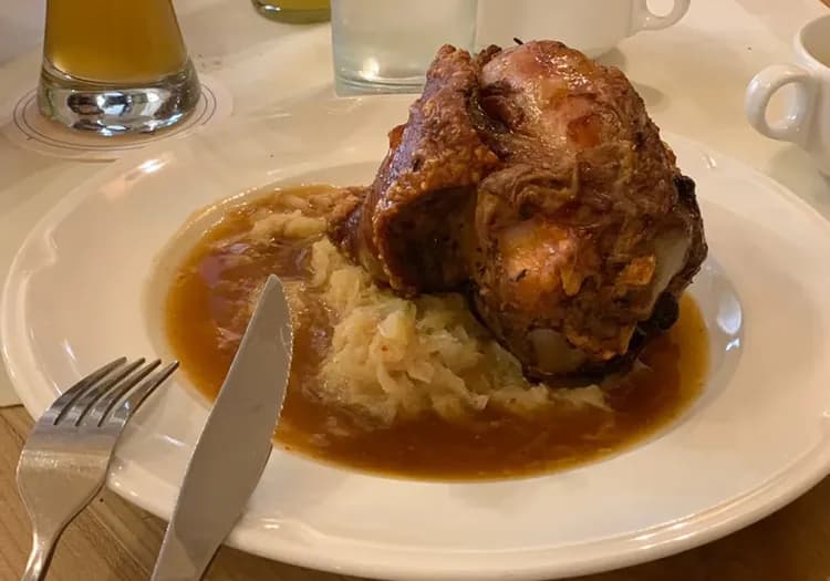 德國豬腳,慕尼黑豬腳,皇家啤酒館