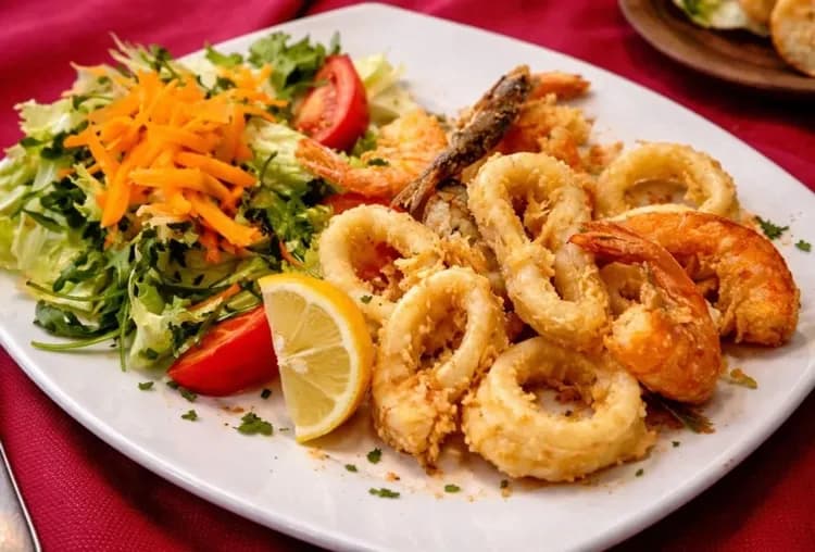 威尼斯酥炸海鮮拼盤,炸海鮮,墨魚麵