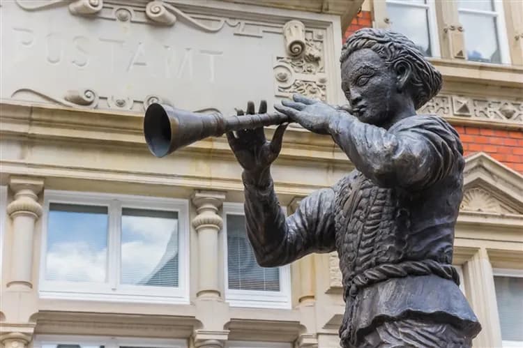 特選德荷｜羊角村．風車村．雙遊船．童話大道．懸浮列車10日-12