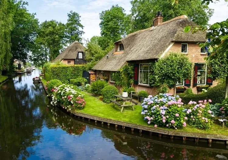 荷比法旅遊, 荷蘭景點, 北方威尼斯, 童話仙境, 羊角村