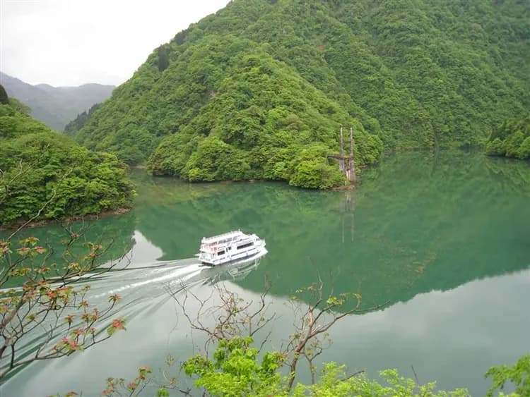 獨家企劃！立山飯店住一晚～雪牆包場漫步｜星空物語～下呂合掌村.上高地.飛騨牛.保住大阪威斯汀七日｜高雄-5