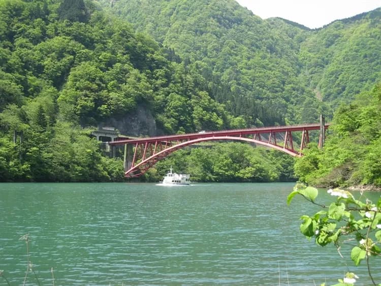 北陸｜台灣虎航名古屋｜立山黑部.合掌村.上高地輕健行.黑部峽谷鐵道小火車.庄川遊船六日｜五星之宿燒岳｜高雄-6