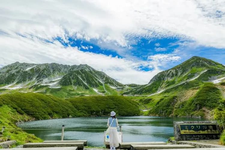 北陸超值選～立山黑部、御庫裏池健行、合掌村兼六園、近江町市場四日(不進免稅店)-6