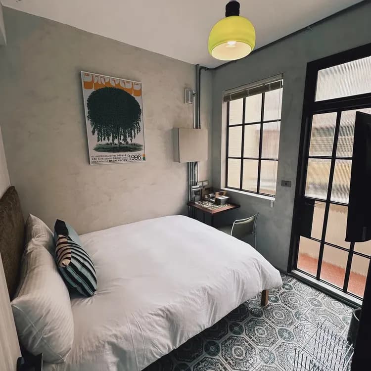 台南酩宿包棟民宿｜6-12人包棟、電麻/KTV/酒吧風、近台南火車站-13