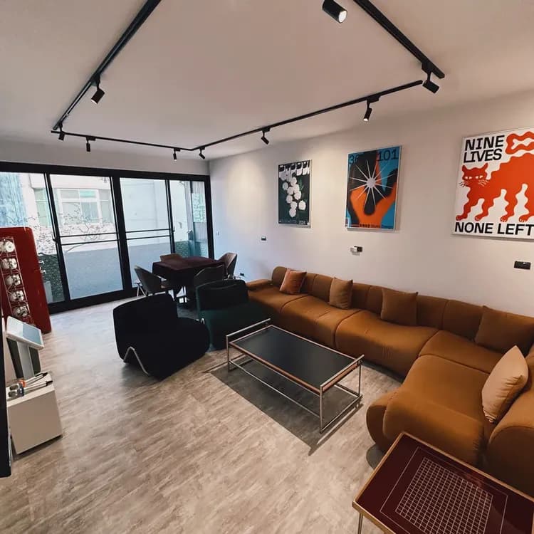 台南酩宿包棟民宿｜6-12人包棟、電麻/KTV/酒吧風、近台南火車站-7