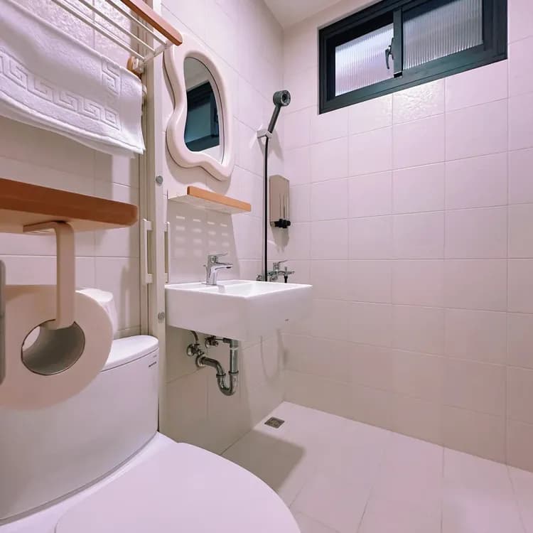 台南包棟酩宿｜6-12人包棟、調酒/電麻/KTV/酒吧風、近台南火車站-20