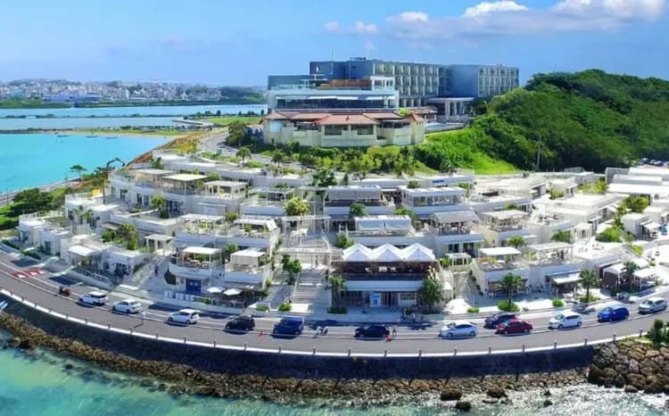 【沖繩輕鬆玩４日】世界遺產首里城跡、小希臘瀨長島、系滿漁市場、美國村、波上宮祈福[含稅]