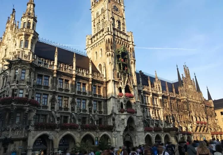 德國巴伐利亞首都慕尼黑瑪麗安廣場