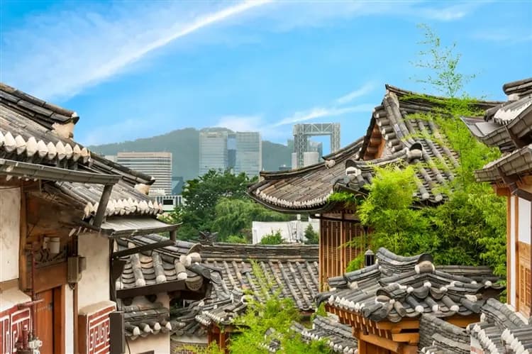 暑假玩首爾｜早去晚回｜四晚市區飯店．景福宮韓服體驗．水原華城．人工浮島夜景．鐵道自行車．日月樹木園(一站彩妝)五日｜高雄-5