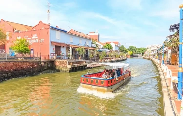 馬六甲運河遊船