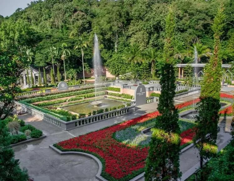 Flora Creek Chiang Mai