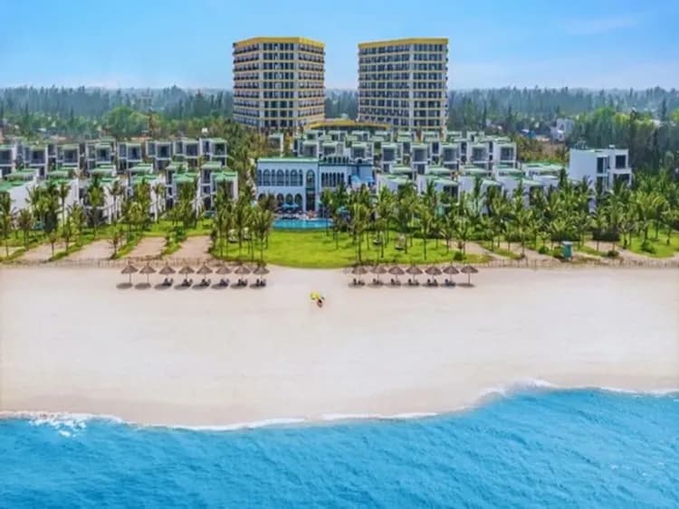 Wyndham Hoi An Royal Beachfront Resort &amp; Villas