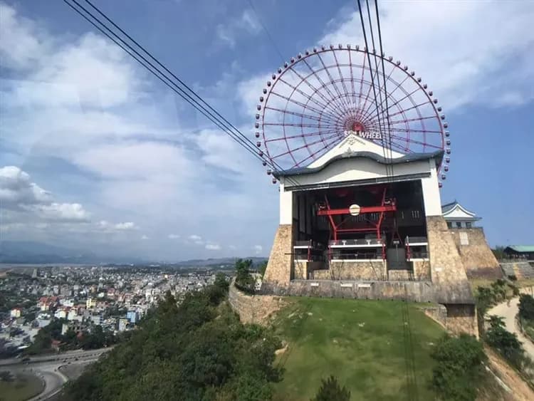 越南旅遊｜北越.下龍灣印度支那號奢華過夜船.女皇雙層纜車.陸龍灣小舟探祕五日｜台中出發-10