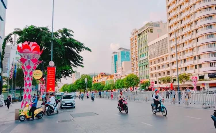 南越三城～美奈沙丘品酒、芽莊珍珠樂園、胡志明閒情趣、全程五星飯店六日-6