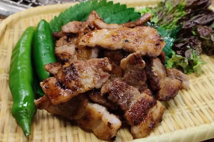 五花肉+秘製豬排烤肉吃到飽-風味餐食