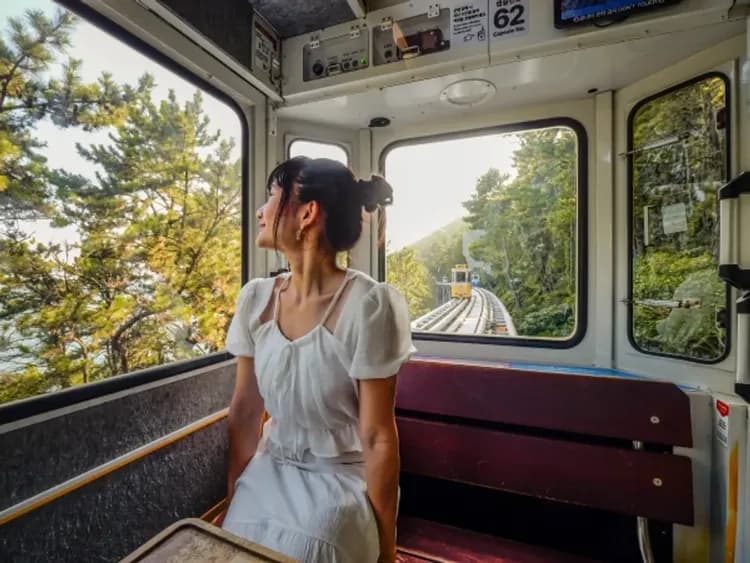海雲台藍線公園(膠囊列車)-天空膠囊列車(尾浦++青沙浦；車程約30分鐘)