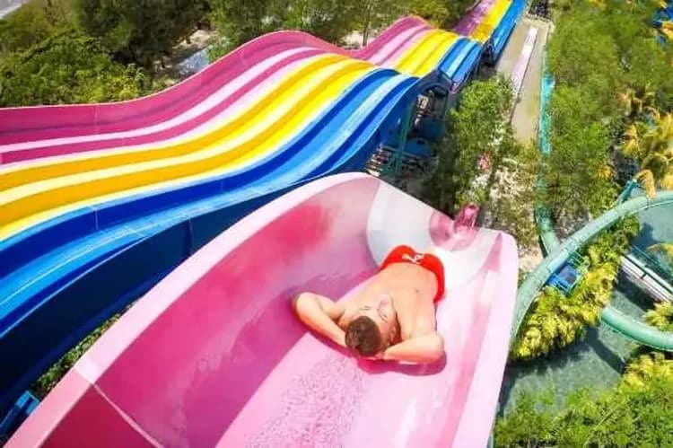 ESCAPE逃生冒險主題水陸樂園