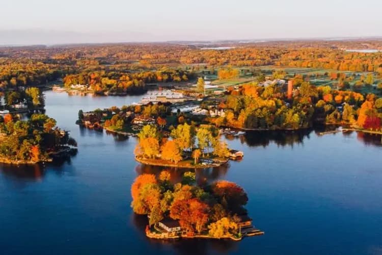 千島群島-八大賞楓勝地