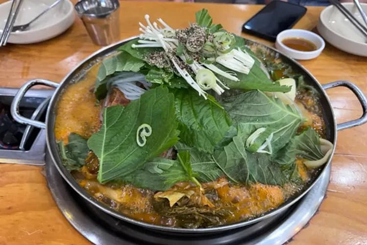 馬鈴薯燉豬骨湯