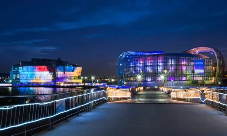 暑假預購折２千首爾｜市區飯店．親子瘋玩樂天．體驗韓服遊古宮．北村韓屋村．人工浮島賞夜景．網美圖書館(一站彩妝)五日｜高雄-16