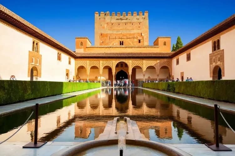 西班牙旅遊|巴塞隆納、馬德里、格拉納達、白色山城、托雷多散策13日