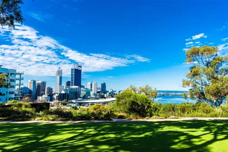 西澳旅遊｜《小孩不佔床扣一萬》夢幻粉紅湖·龍蝦饗宴·百年微醺酒莊·尋找微笑袋鼠·沙丘滑沙·尖峰石鎮·經典悠遊8日-5