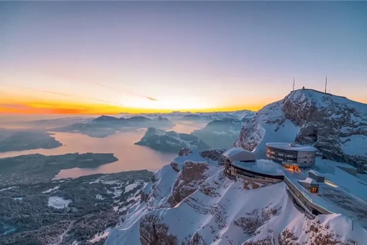皮拉圖斯山山頂飯店-仰望靜瑟星空，俯瞰壯麗景致
