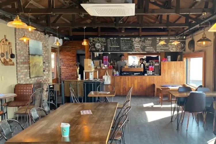 濟州涯月海邊人氣咖啡店-春日咖啡館BOMNAL-春日咖啡館(贈每人飲品乙杯)