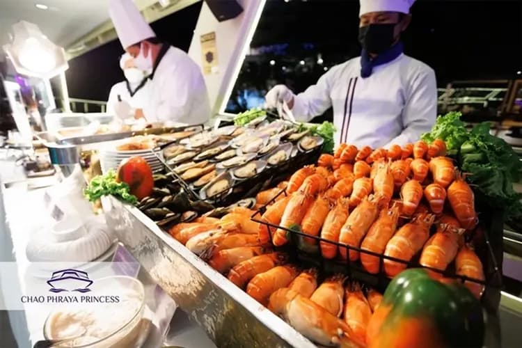 湄南河夜遊船(全程約2小時+船上自助餐)