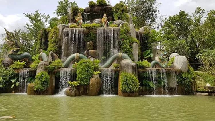 爽泰度假莊園