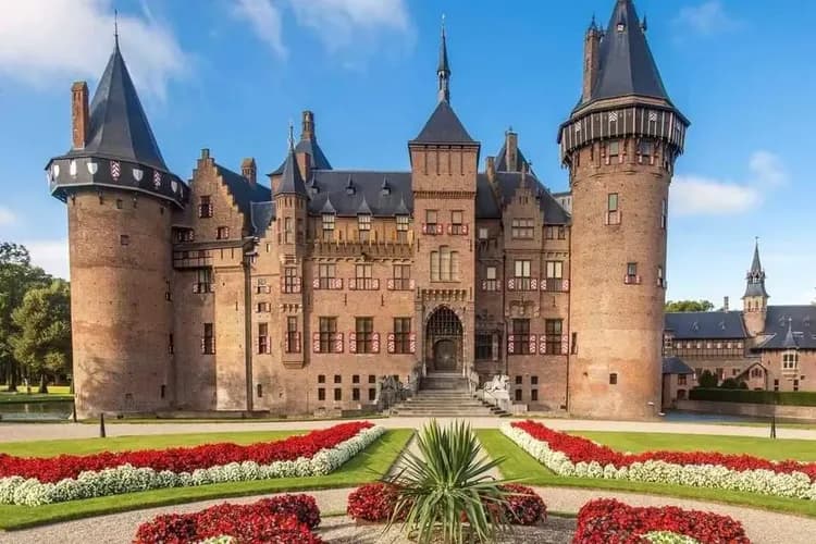 德哈爾古堡-貴族傳奇與工藝傳承