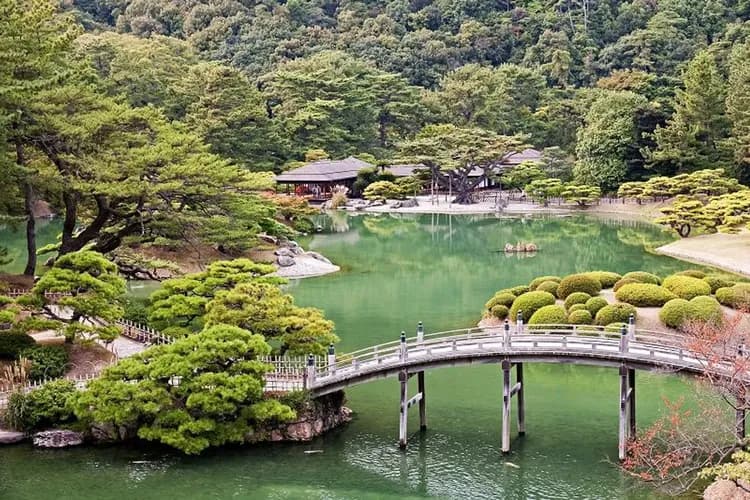 花現松山四國山陰山陽|日本三大鳥居~嚴島神社.鳥取砂丘.國寶松江城.米其林景點.牡丹名園.岡山德國森林花卉公園.道後溫泉街.烏龍麵DIY體驗.美酒美食七日-12
