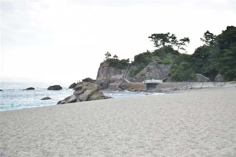 輕奢行｜四國三鐵道7日｜時代黎明&伊予灘&千年物語．探索祖谷秘境．隈研吾設計旅宿．大阪國際5星｜高松進大阪出四溫泉-5