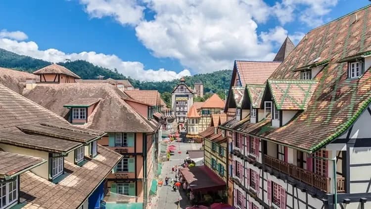 武吉丁宜法國村