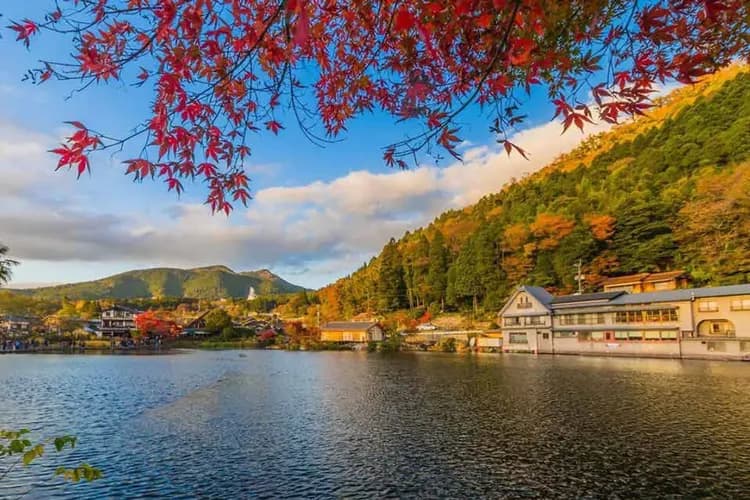 晨霧湯布院