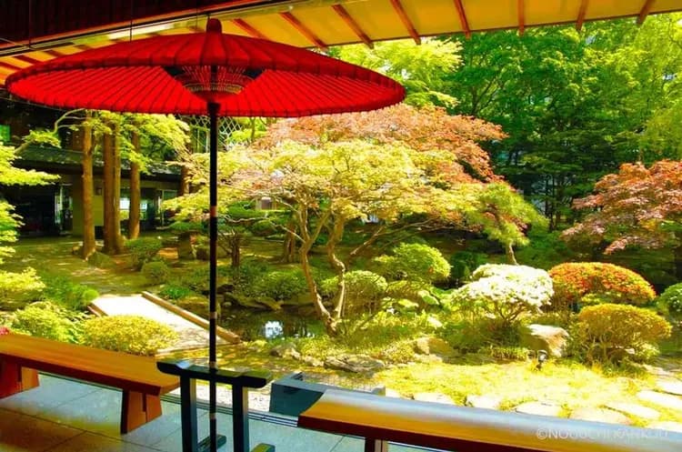写真提供：NOGUCHI KANKO/禁止轉載-函館：湯之川啄木亭(乙晚；空中露天風呂)