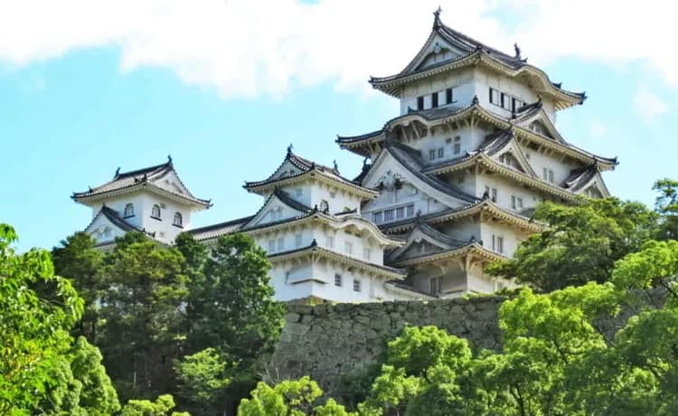 姬路城(不上天守閣；世界文化遺產)