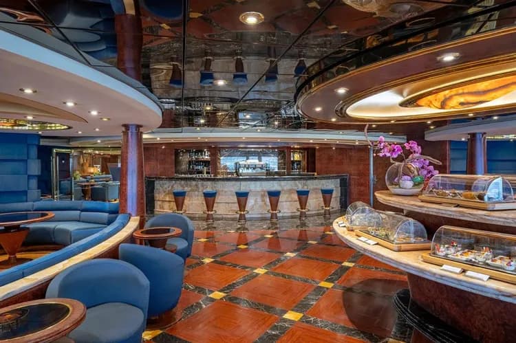 【MSC輝煌號】MSC Splendida ～ 地中海7晚來回之旅：從義大利撒丁島卡利亞裡出發-5