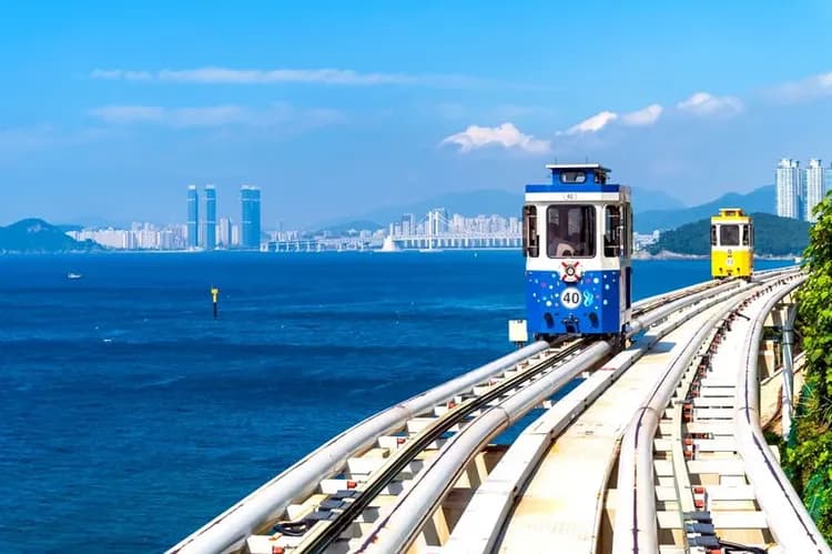 海雲台藍線公園(膠囊列車)-天空膠囊列車(尾浦++青沙浦；約30分鐘)
