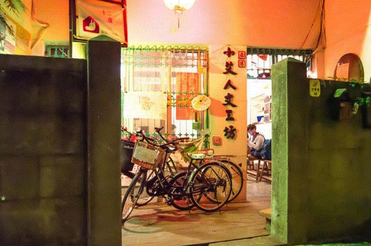 Small Ai humanities workshop-1