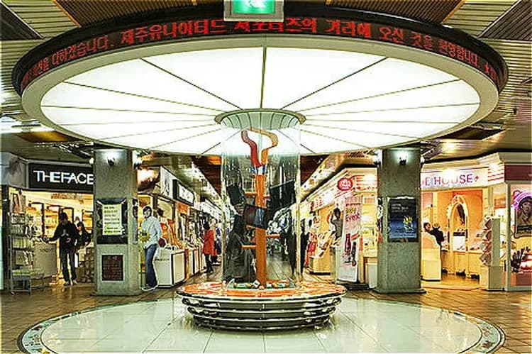 KHH濟州藍調時光～神話主題樂園、手作雙體驗、小熊軟糖跆拳秀、五星藍鼎度假村六日-6