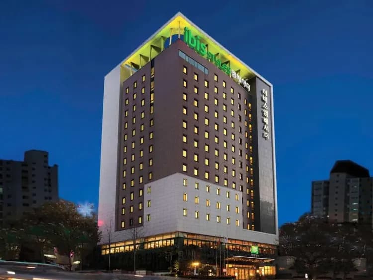 10K：宜必思尚品首爾江南大使飯店 ( ibis Styles Ambassador Seoul Gangnam / 이비스 스타일 앰배서더 서울 강남 )