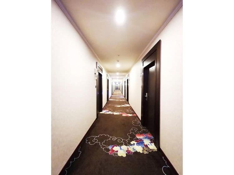 雲型造型走廊 雲彩造型走廊,讓您有走在雲端的舒適感~