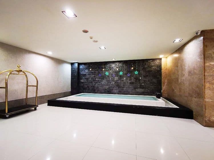 水池造景 浪漫的水池造景,讓您擁有輕鬆愜意的感受~