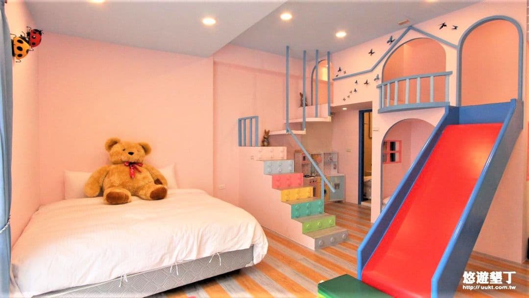 屏東縣-陽光小棧 | 房內球池、溜滑梯、小廚房、汽車床