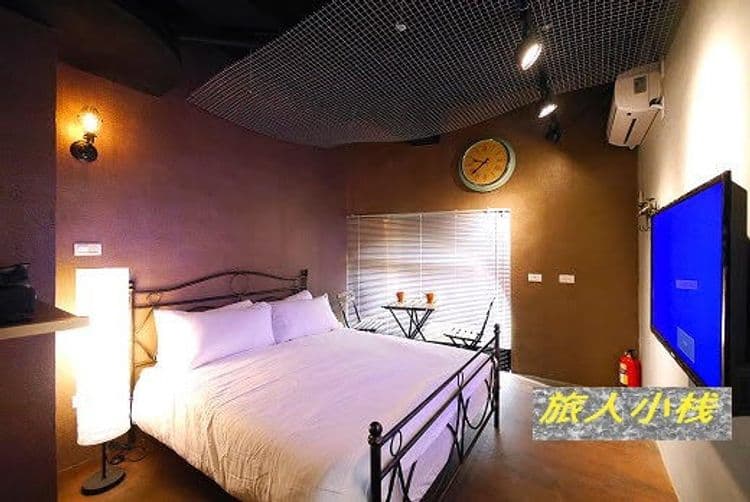 Traveler Station R15-8