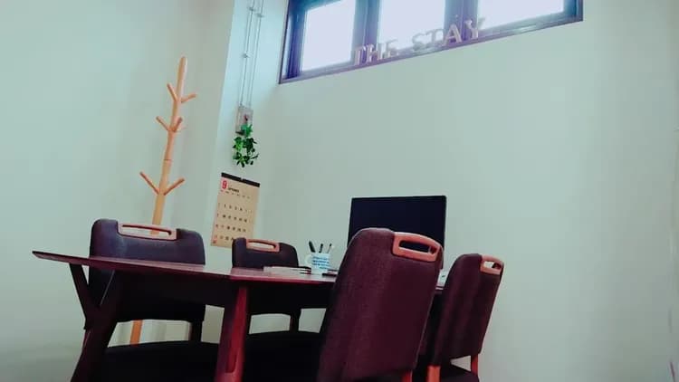 ダイニングテーブル