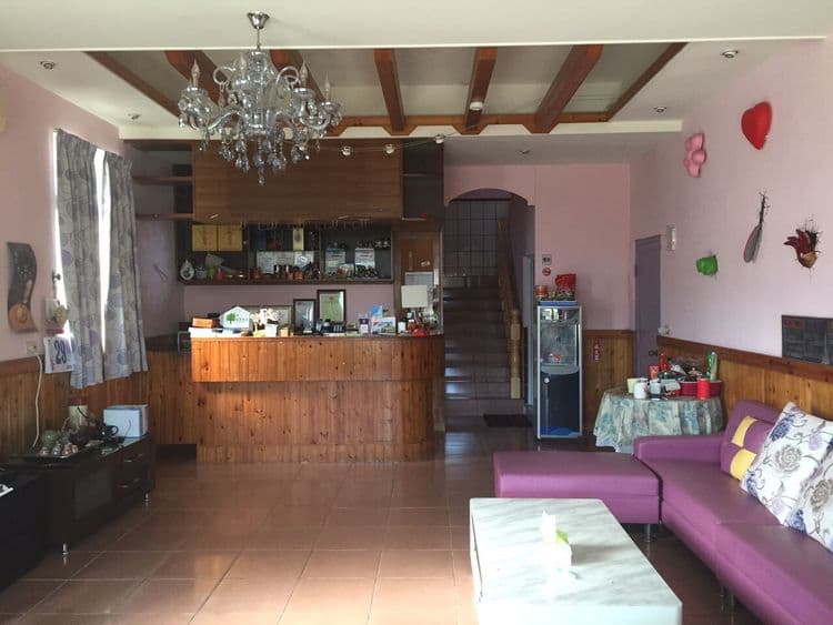 Golden Gate W Series Homestay-3