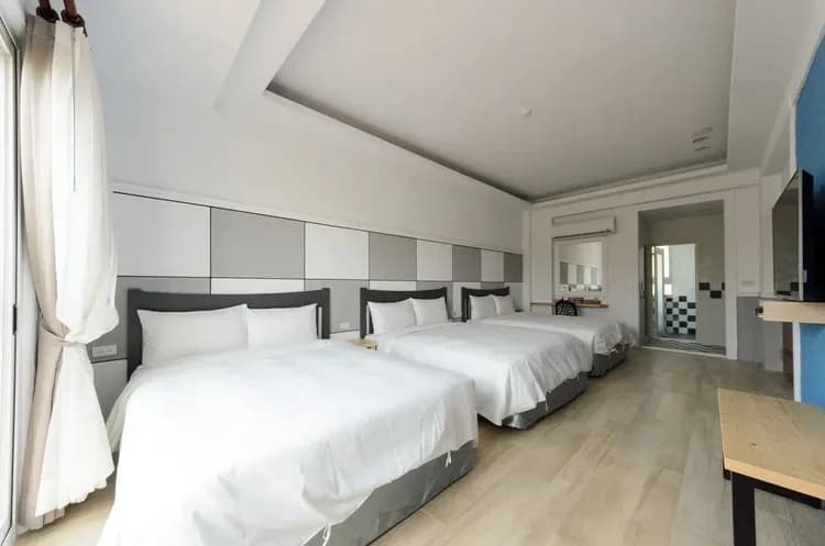 Island on the Sea-10