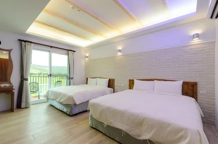 Island on the Sea-12